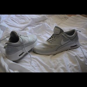 Women’s Nike Air Theta